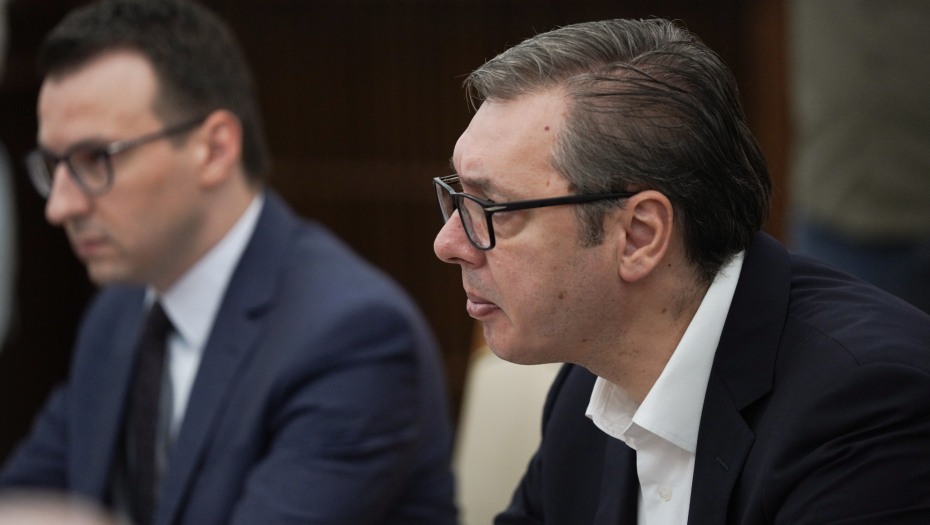 Vučić sa ambasadorima Kvinte