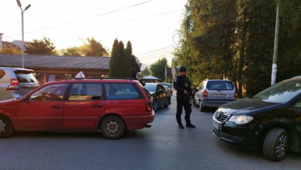 Kosovska policija upala u KBC Kosovska Mitrovica