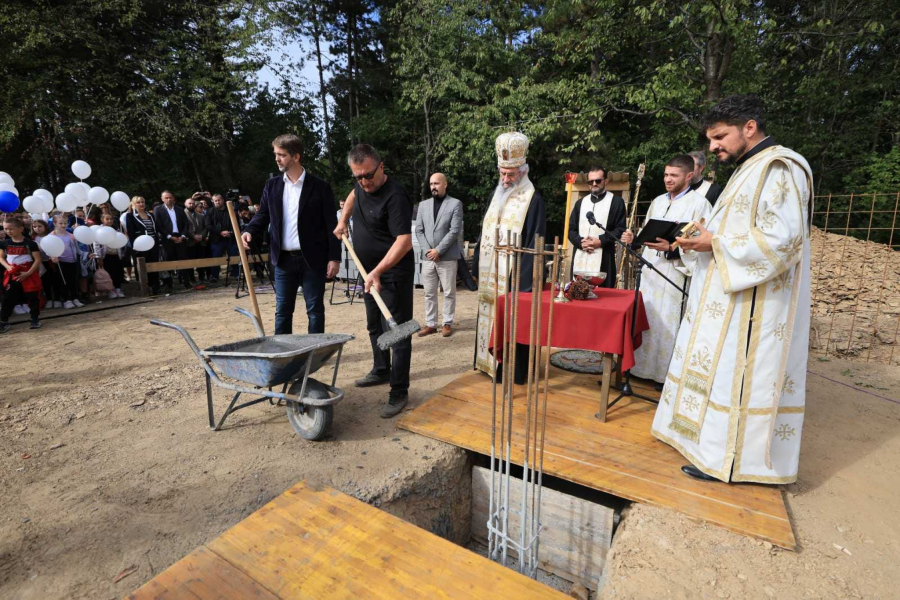 Polaganje kamena temeljca za Delije odmaralište 