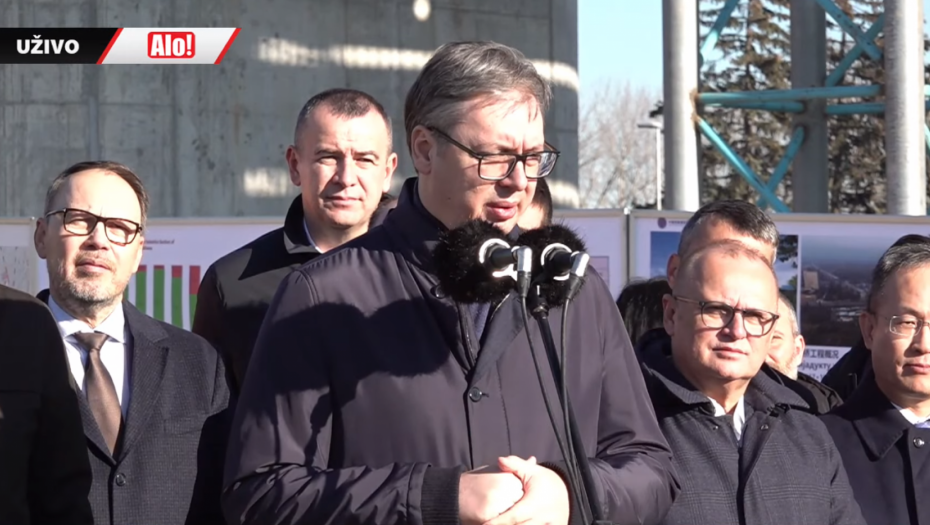 Predsednik Vučić obilazi završne radove na vijaduktu kod Vrbasa