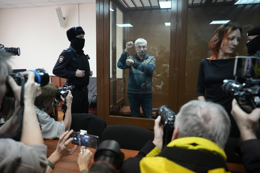 Osuđen Oleg Orlov