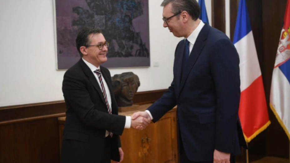 Aleksandar Vučić i Rokfej