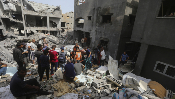 Napad na kamp u Gazi