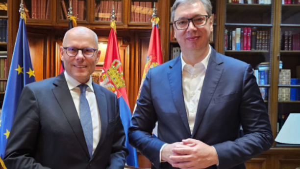 peter bejer i vučić