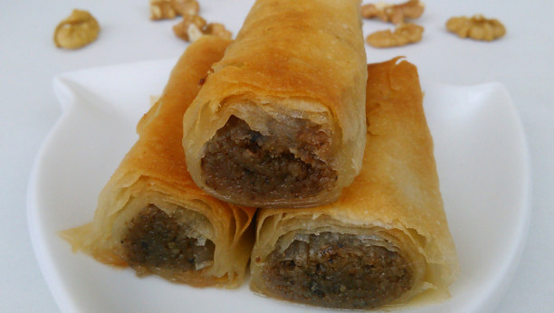 rolovana baklava