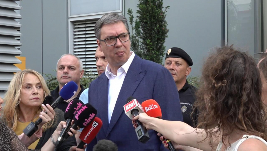 Aleksandar Vučić ranjen žandarm izraelska ambasada