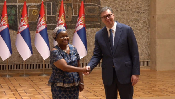 Predsednik Vučić prima akreditivna pisma ambasadora koji pokrivaju Republiku Srbiju