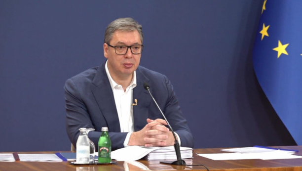 Predsednik Republike Srbije Aleksandar Vučić se obraća javnosti