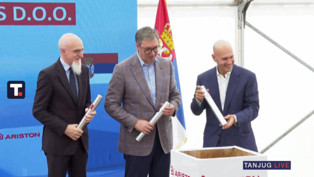 Predsednik Vučić na ceremoniji polaganja kamena temeljca nove fabrike kompanije "Ariston" u Nišu