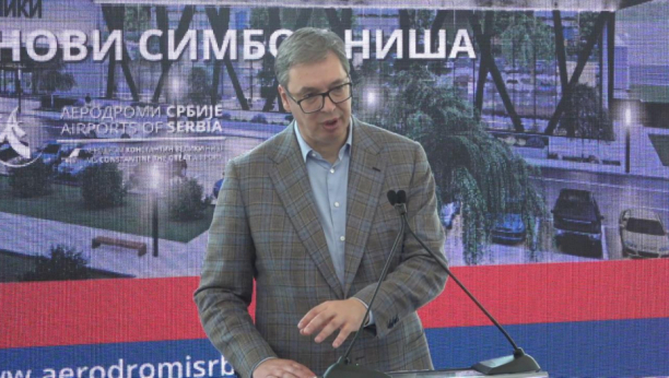 Predsednik Vučić prisustvuje ceremoniji otvaranja nove zgrade aerodroma "Konstantin Veliki" u Nišu
