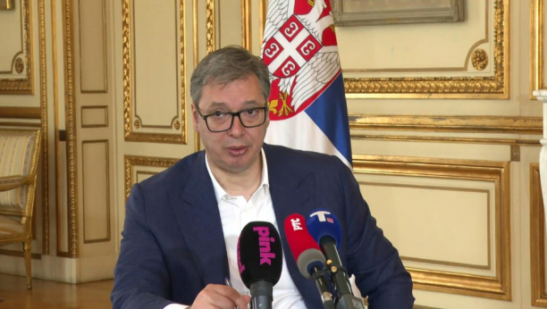 Obraćanje predsednika Srbije Aleksandra Vučića iz Pariza
