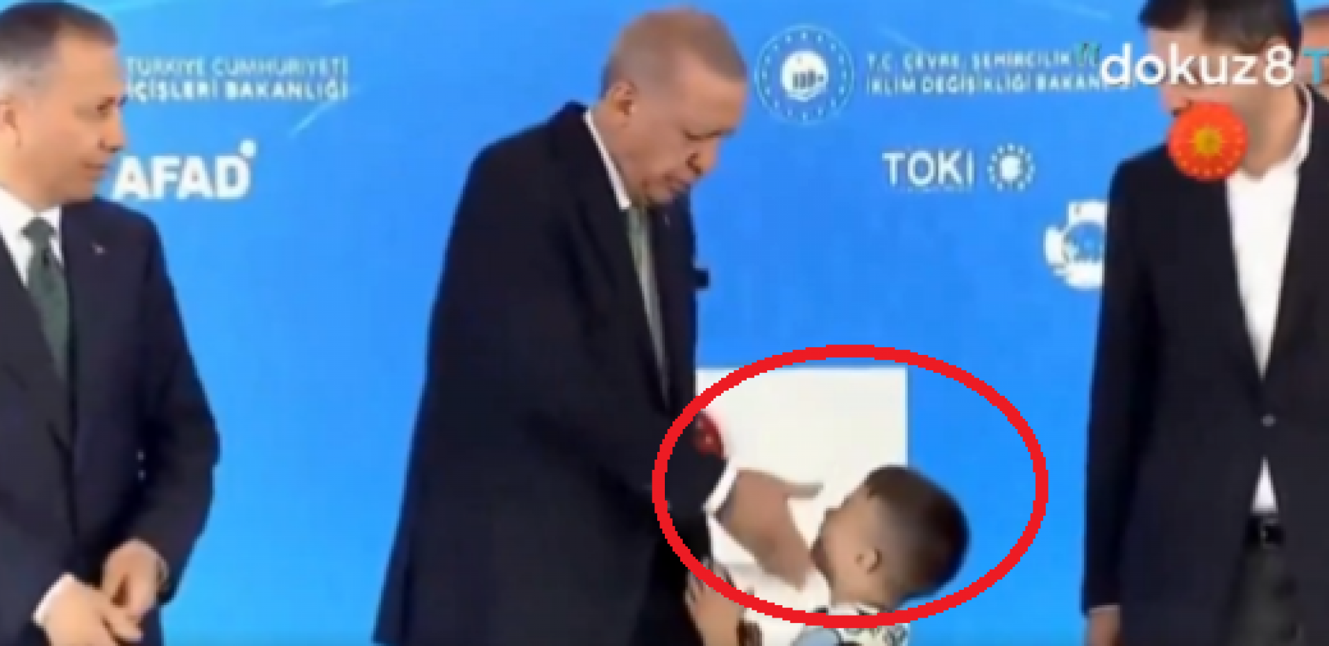 erdogan bije dete