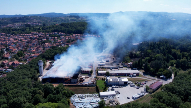 Požar u fabrici peleta u Kragujevcu