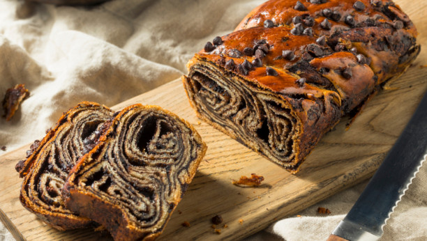 čokoladna babka