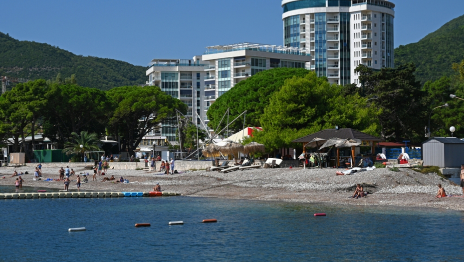 Papreno! Nećete verovati koliko je ponuđeno za zakup jedna plaže u Crnoj Gori! - Alo.rs