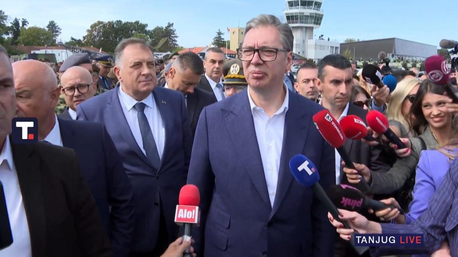 Predsednik Vučić na prikazu sposobnosti Vojske Srbije 