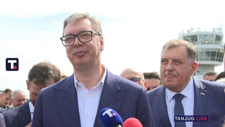 Predsednik Vučić na prikazu sposobnosti Vojske Srbije 