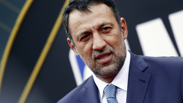 Vlade Divac