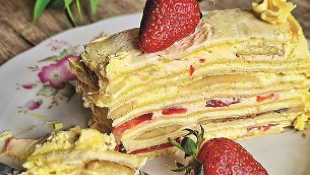 voćna rozen torta