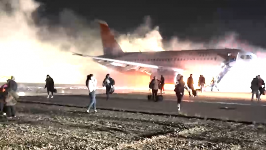 Požar na aerodromu u Antaliji