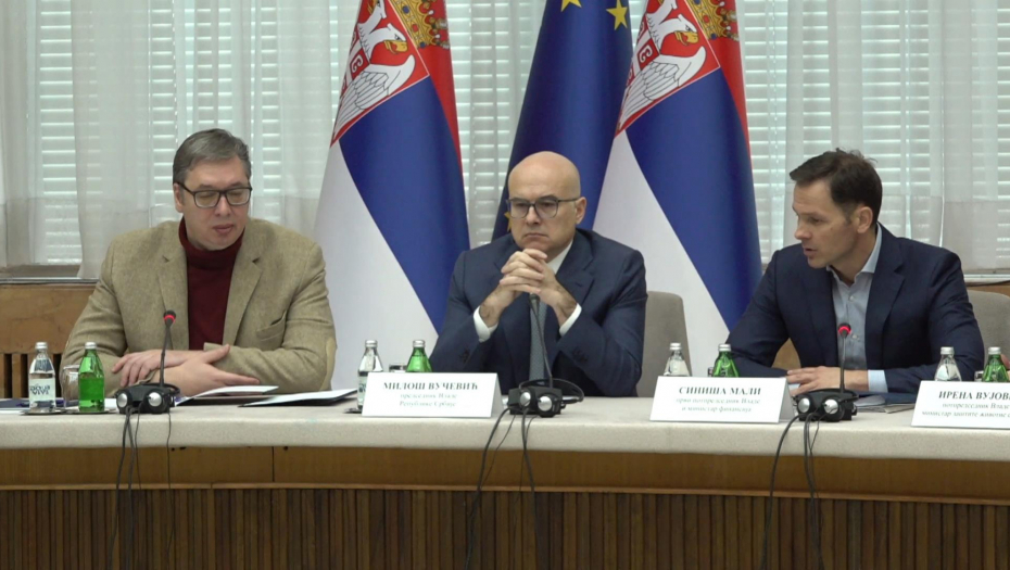 Predsednik Vučić prisustvuje sednici Vlade Srbije u Palati Srbija