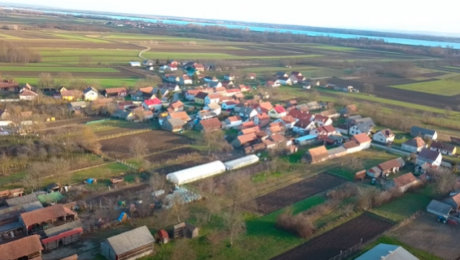 PRONAŠLI SU TELA MAJKE I ĆERKE, TAKSIJEM SU SE ODVEZLI DO ŠLJUNKARE Porodica progovorila: "U totalnom smo šoku..."