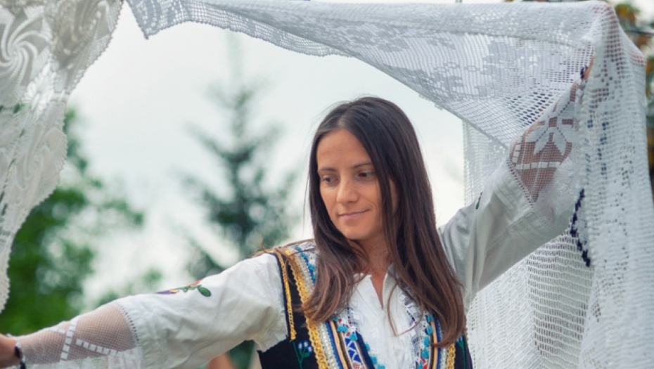 MAGIJA BOGOJAVLJENSKE NOĆI Verovanja koja otkrivaju suđenu ljubav i 7 godina nesreće ako nešto pođe po zlu