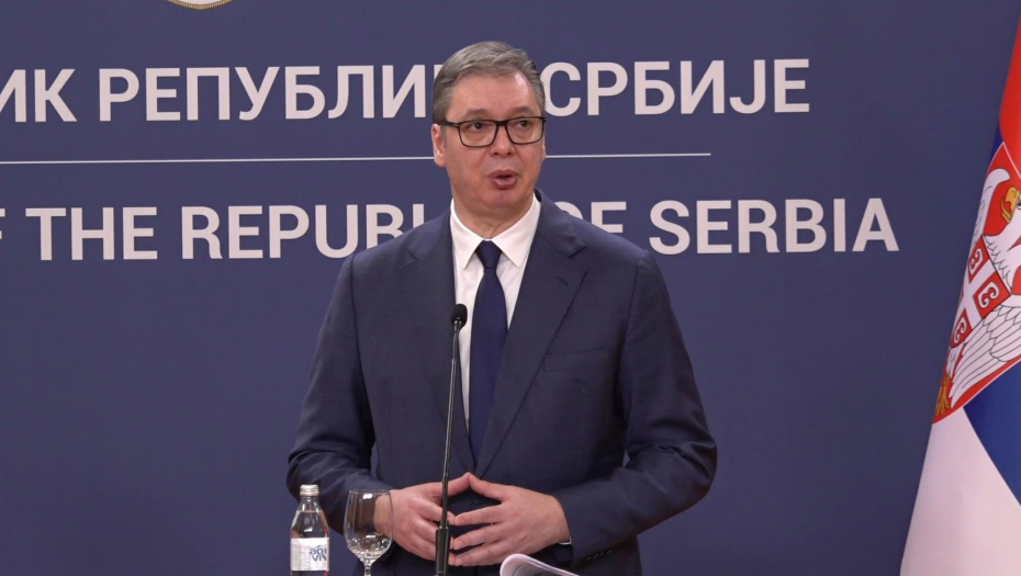 VUČIĆ UPUTIO POZIV REKTORSKOM KOLEGIJUMU BU Predsednik ih pozvao na razgovor o rešavanju gorućih problema u društvu