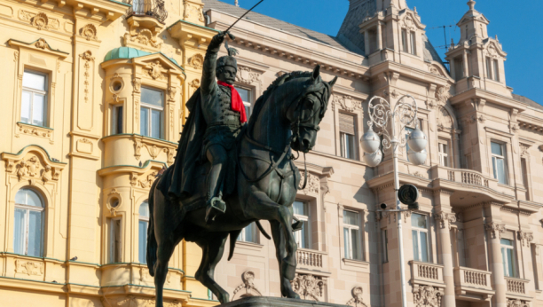 Trg Bana Jelačića