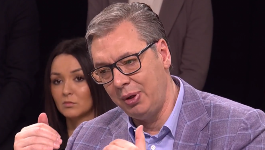 NISAM SIGURAN ŠTA SE TU DESILO: Vučić: Pala nadstrešnica, ne mogu da dođem sebi, a zove me jedan stranac...