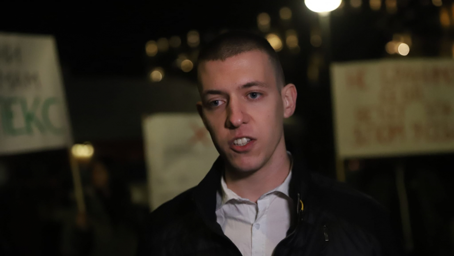 STUDENT ŽELJKO ZDRAVKOVIĆ ZA ALO! NEMA DVE SRBIJE , SRBIJA JE SAMO JEDNA! Želimo da se što pre vratimo na fakultet (VIDEO)