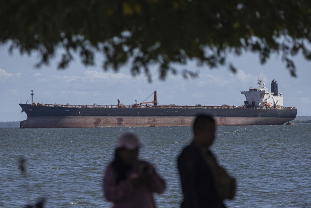 IZVOZ NAFTE SADA JE TOTALNO PARALIZOVAN! Izvori otkrili šta se dešava u Venecueli