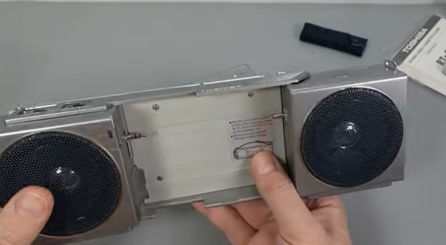 Ako imate ove stare predmete u kući, možete da se oparite: Neki vrede i hiljade evra