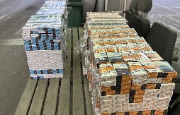 UHAPŠENA DVOJICA MUŠKARACA U KRALJEVU Švercovali cigarete