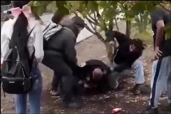 RODITELJI UMALO ZADAVILI ĆERKU (17) Nije pristala na dogovoreni brak, stravične scene snimila kamera