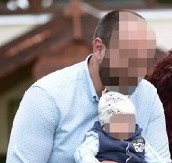 STAVIO SINA (2) U AUTO PA SU ZAJEDNO OTIŠLI U SMRT  Utvrđuje sa li li je Nikola namerno prešao u suprotnu traku ili je u pitanju nesrećni slučaj