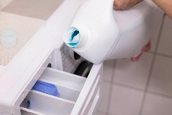 DA LI ZNATE ČEMU SLUŽI KOJI ODELJAK U FIOCI MAŠINE ZA PRANJE VEŠA? Mnogi su bili iznenađeni (VIDEO)