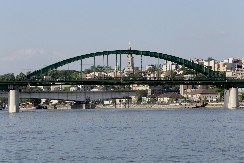 PONOVO PUŠTEN SAOBRAĆAJ U NOVOM REŽIMU SA NOVOBEOGRADSKE STRANE STAROG SAVSKOG MOSTA U ZEMUNSKOJ ULICI