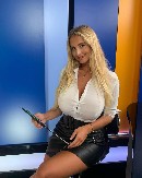 GRUDI F VELIČINE Faraon kuka, kralj na pragu, a ona... Punim plućima za Real