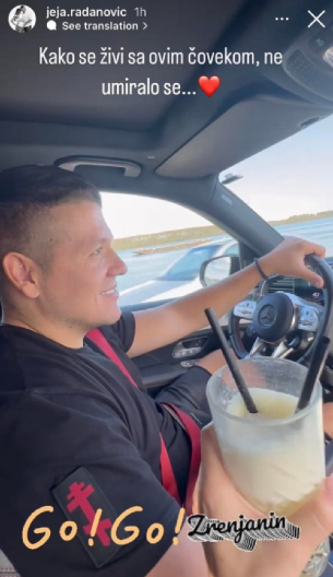 IMAO TEŠKO DETINJSTVO, A DANAS JE JEDAN OD NAJPLAĆENIJIH PEVAČA! Progovorio o bolnom periodu: "Prvi put sam sa 14 godina"