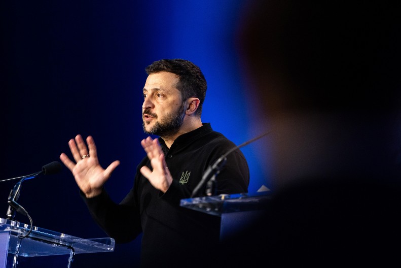 ZAPAD SE SMEJE ZELENSKOM:"Vlada kao diktator"