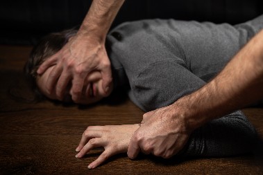 SILOVAO ŽENU PRE ŠEST GODINA, EVO KOLIKO ĆE DA ROBIJA Osuđen napasnik iz okoline Zrenjanina