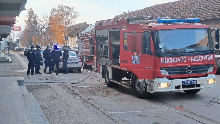TRAGEDIJA U NIŠU Jedna osoba stradala u požaru