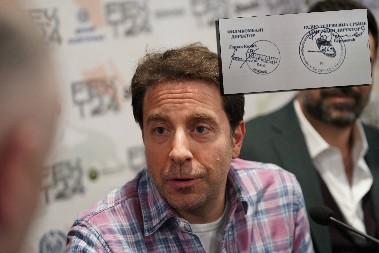 EKSKLUZIVNO! Dok Kičić blokira Atelje 212, od RTS-a dobija MILIONSKE iznose! (FOTO)