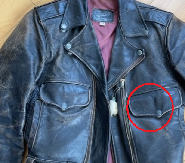 MAJA KUPILA POLOVNU KOŽNU JAKNU, PA ZAVUKLA RUKU U DŽEP Otkrila blago skrivano više od 50 godina! (VIDEO)