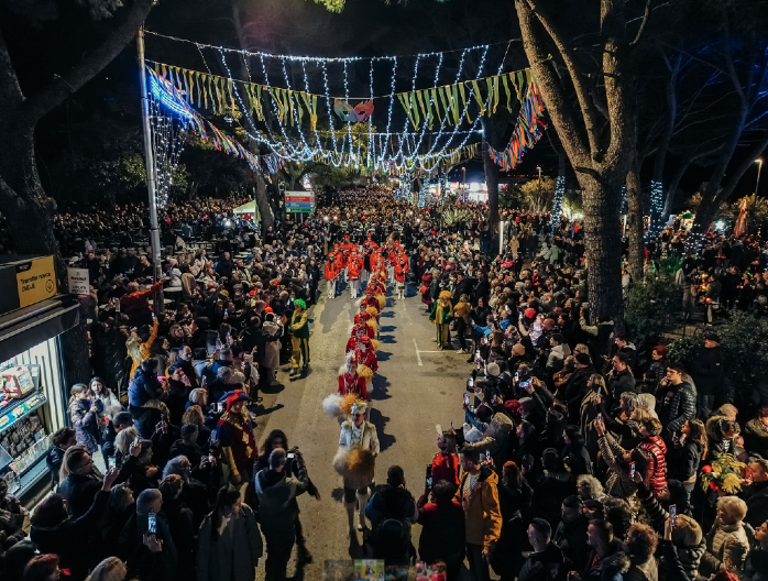 Završnica Praznika mimoze uz Gibonnija, Crvenu jabuku i Suđenje Karnevalu
