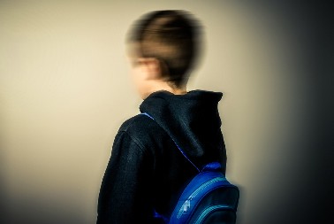 JEZIV SLUČAJ U MILANU Muškarac pokušao da kidnapuje dvoje dece, govorio je OVE REČI