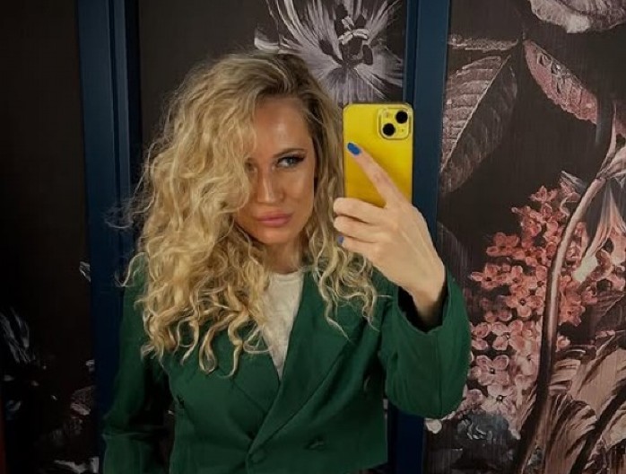 MISTERIOZNA PORUKA NA PROFILU MILICE VELIČKOVIĆ! Prelomila i saopštila da je kraj, Sofija i Terza je dokrajčili (FOTO)