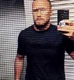 ZVICEROV POLICAJAC GRADIO OBJEKTE OD PRLJAVOG NOVCA Inspektor granične policije uhapšen zbog organizovanog kriminala