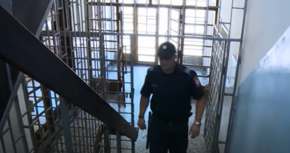 NIŠKI PREDUZETNIK (45) IZA REŠETAKA! Nedozvoljenom obradom metala izazvao opasnosti za život i zdravlje ljudi u Brzom Brodu?